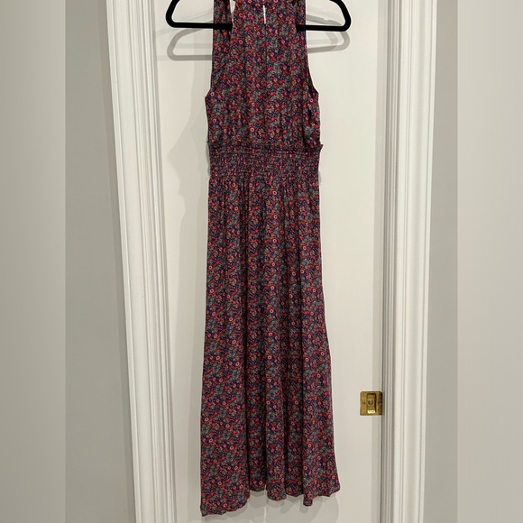 Natural life mulit-colored floral v-neck dress. NWOT. Size M. - Picture 7 of 9